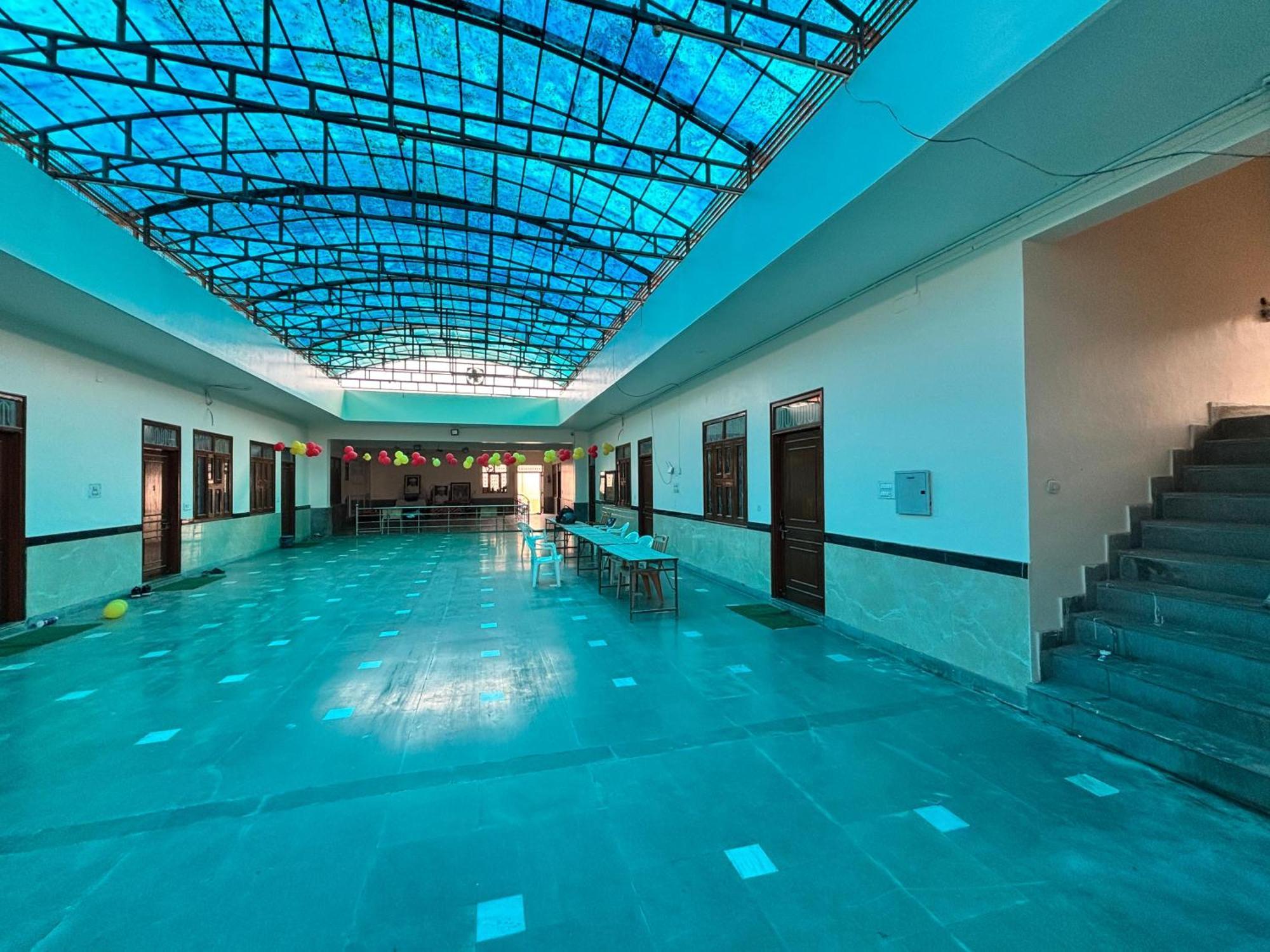 Shri Balaji Dham Hotel Вриндавана Экстерьер фото