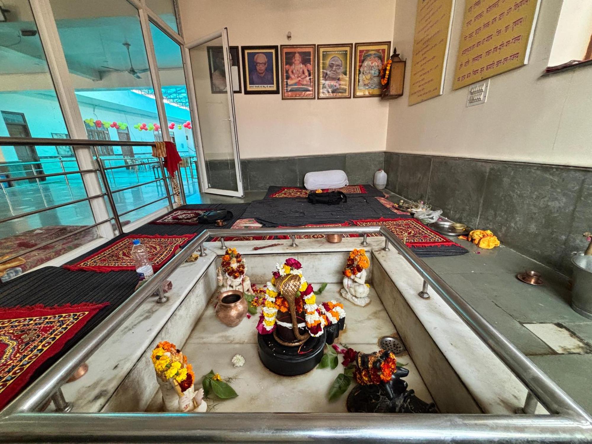 Shri Balaji Dham Hotel Вриндавана Экстерьер фото